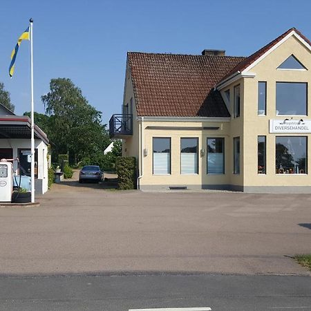 Apartamento Gamla Macken Margretetorp Exterior foto