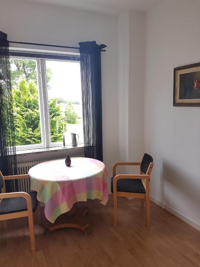 Apartamento Gamla Macken Margretetorp Exterior foto